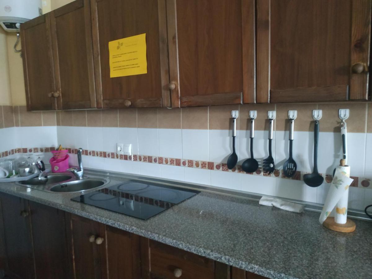 מונסטריו Albergue Las Moreras מראה חיצוני תמונה
