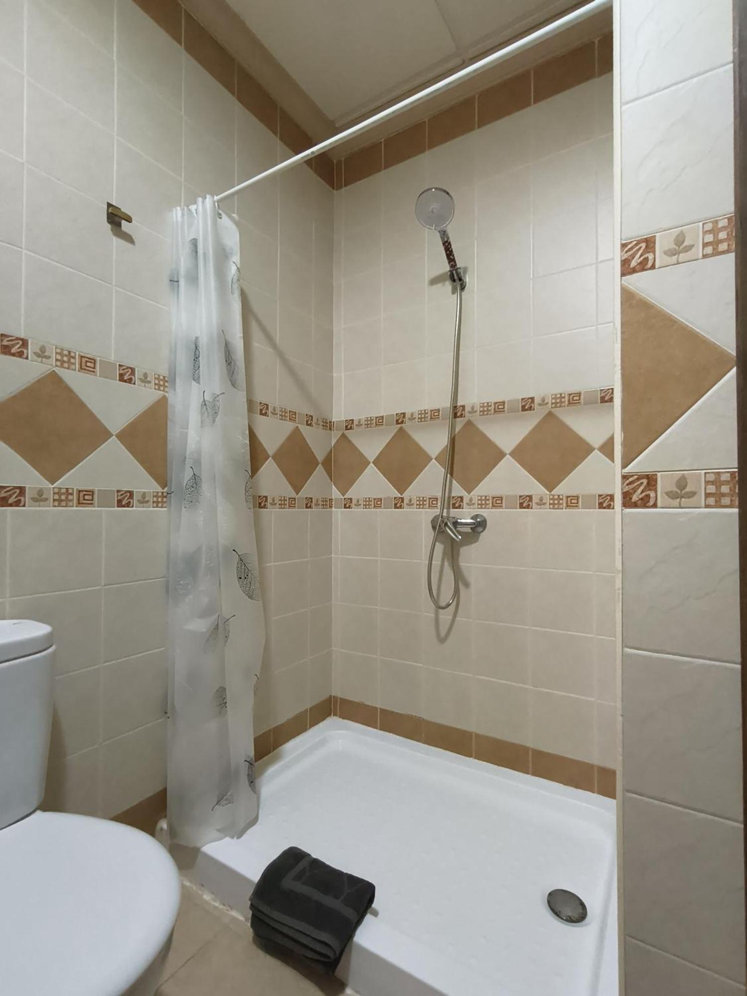 מונסטריו Albergue Las Moreras מראה חיצוני תמונה